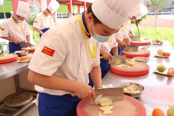 初中生可以考幼師學(xué)校有哪些(沈陽師范幼師學(xué)校招初中生嗎)