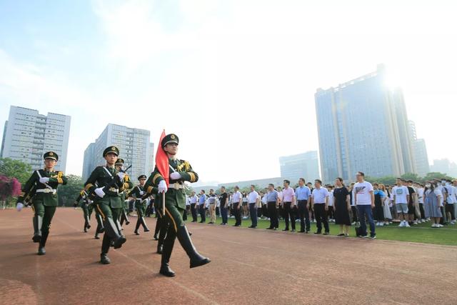 成都工程職業(yè)技術(shù)學(xué)校怎么樣(成都工程職業(yè)技術(shù)學(xué)校分?jǐn)?shù)線)