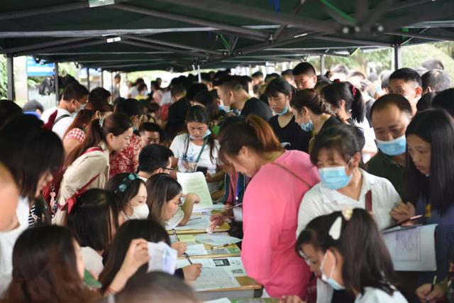 四川省郫縣友愛(ài)職業(yè)技術(shù)學(xué)校(四川省郫縣友愛(ài)職業(yè)技術(shù)學(xué)校官網(wǎng))