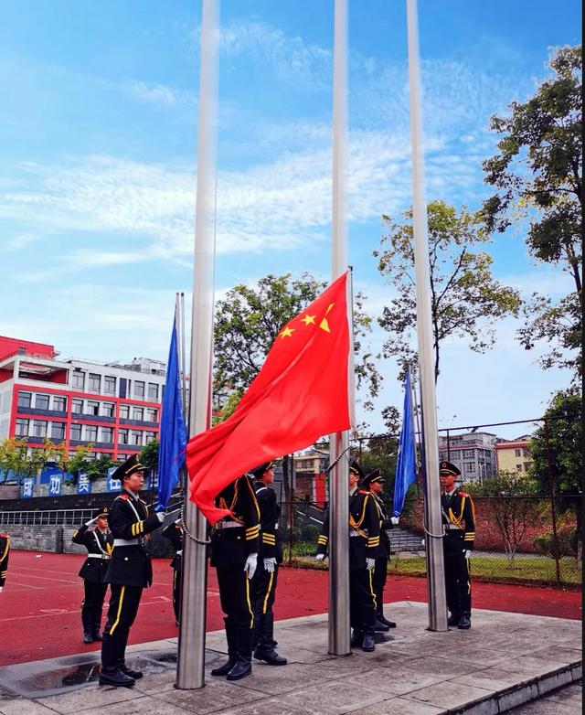 安岳應(yīng)用技術(shù)職業(yè)學(xué)校(安岳應(yīng)用技術(shù)職業(yè)學(xué)校簡介)