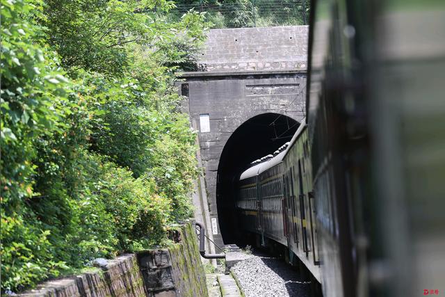 西昌鐵路技校要求(西昌鐵路技校怎么樣)