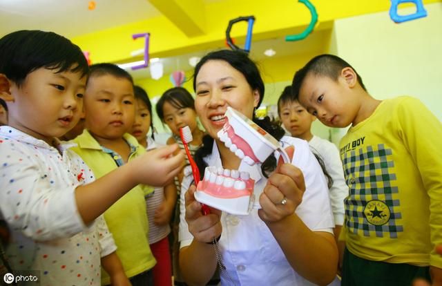 南充幼師職業(yè)學(xué)校(南充幼師學(xué)校在哪里)